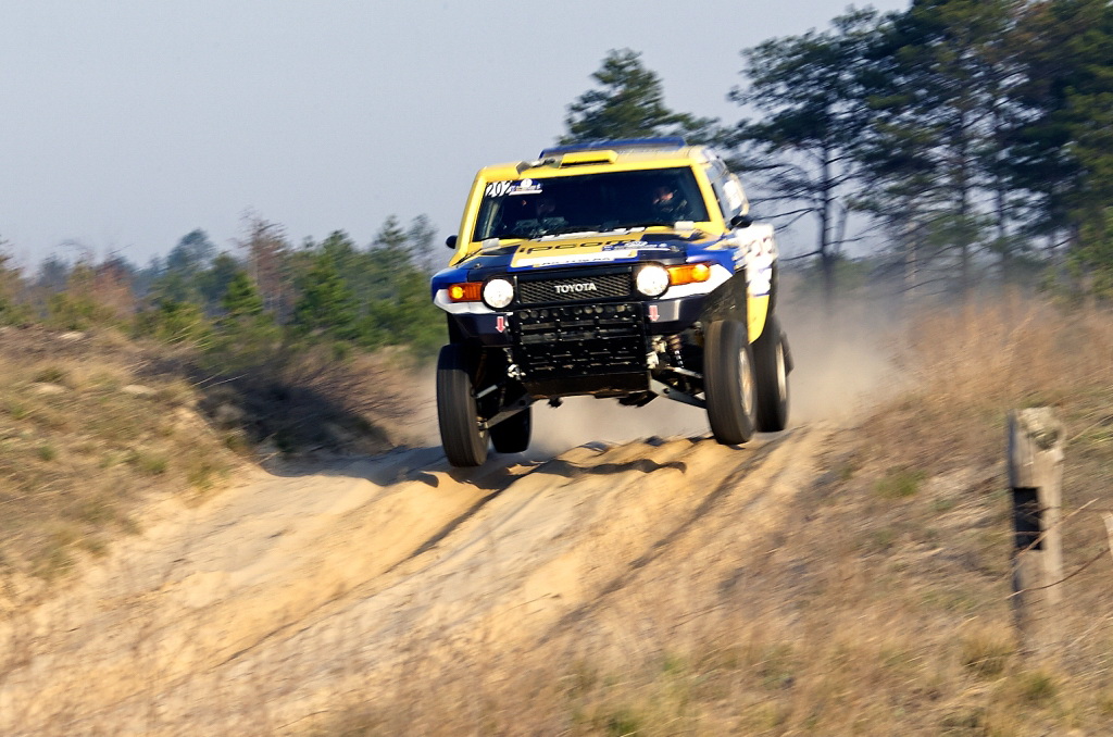 Именно он закончил гонку с лучшим временем, опередив на две минуты Кузнецова