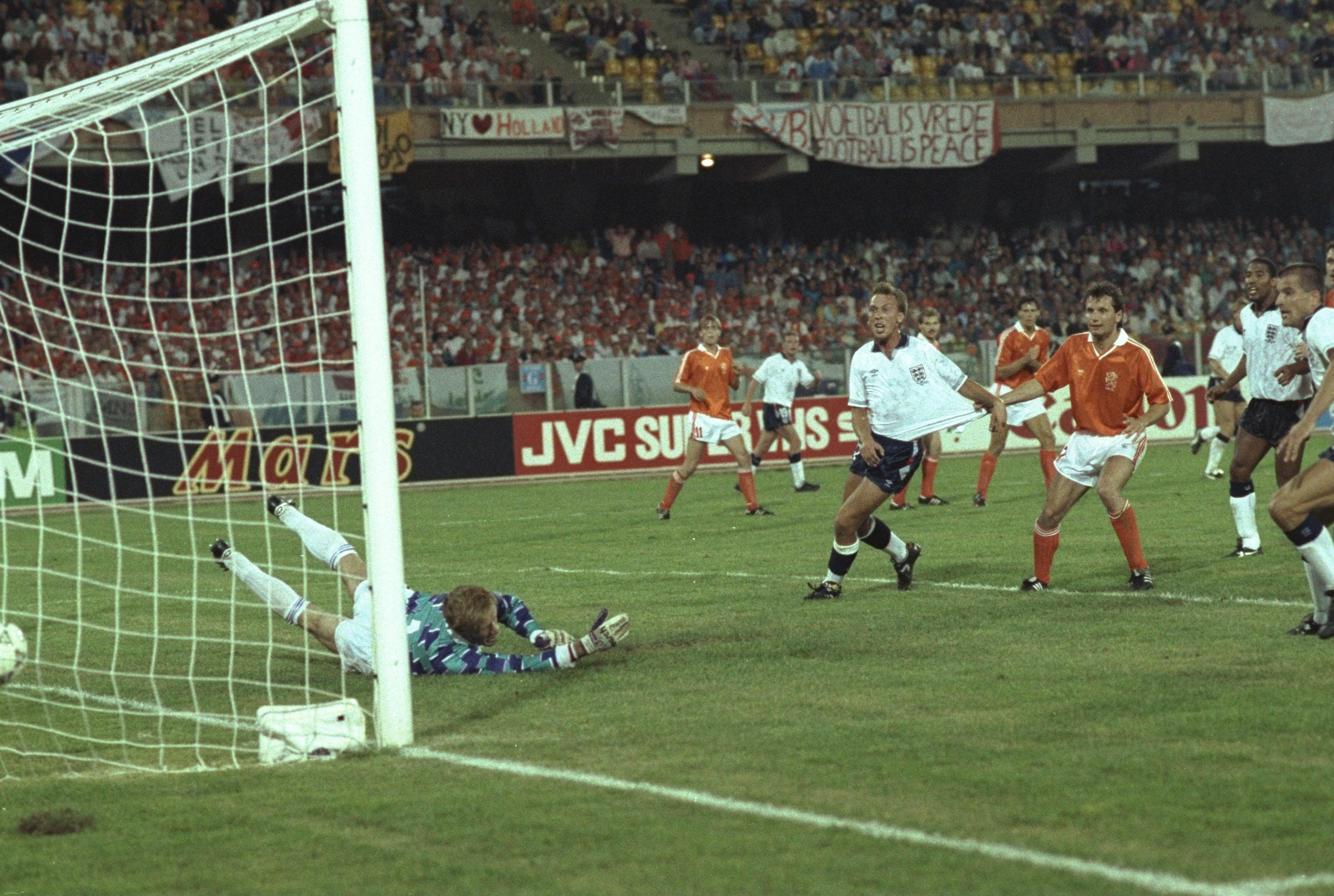 На чемпионате мира 1990 года в Италии был показан бал Этруско